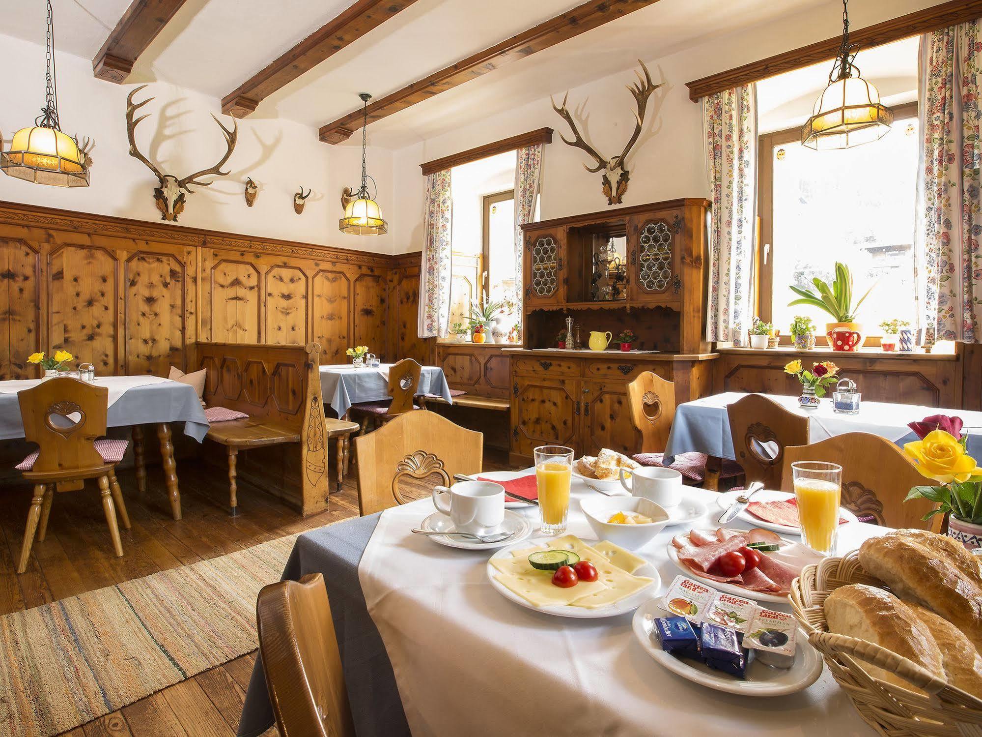 Hotel Gasthof Stefansbruecke Mutters Zewnętrze zdjęcie